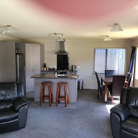 Lawrence Townhouse Accommodation 16A Buitenkant foto
